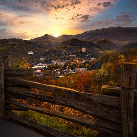 River Breeze, Wifi, 1089 Free Tickets Each Paid Day, Dollywood And More ピジョンフォージ エクステリア 写真